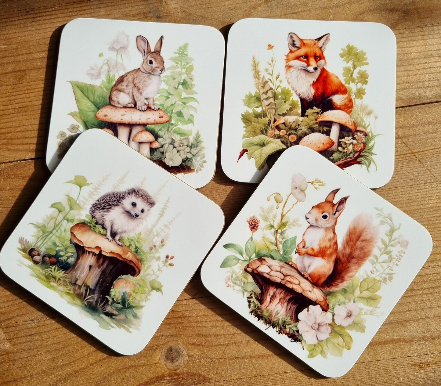Set of 4 coasters Country animals nature design